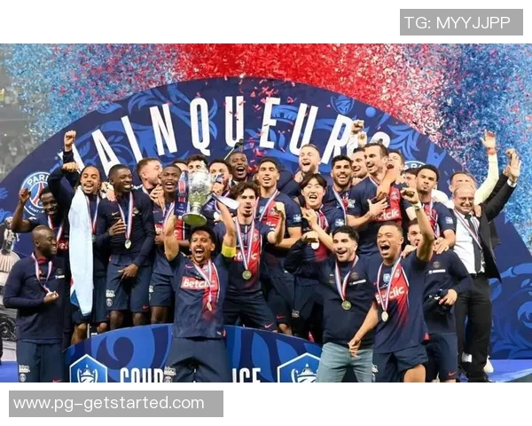 国王杯精彩对决巴黎圣日耳曼大胜里昂引发全场热议与惊喜