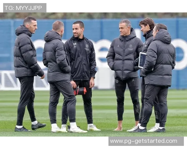 德甲精彩对决巴黎圣日耳曼3-0战胜AC米兰全场回顾与精彩瞬间解析