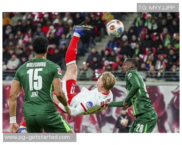 德甲精彩对决波尔图狂胜里昂五球大捷引发全场热潮